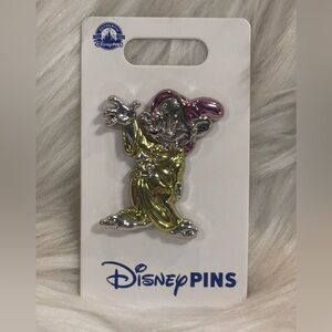 Disney Parks 2024 Seven Dwarfs Dopey Sculpted Metallic 3D Pin New